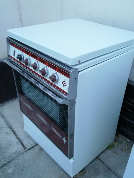 Газовая плита! Продам!