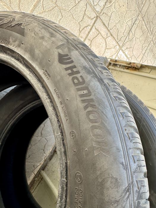Зимни гуми Hankook 235/55/17 - 2бр.