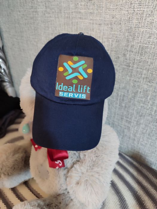 Мужские кепки по 20000