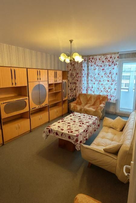 Тристаен апартамент в района на Чаталджа!