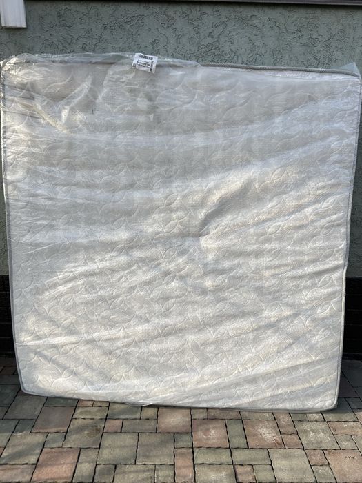 Матрас б/у, взрослый.