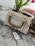 Grants Guess Originala Noua