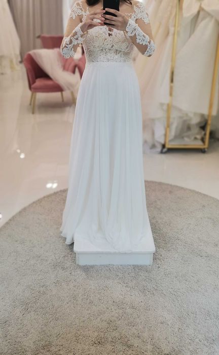 Vând rochie de mireasă