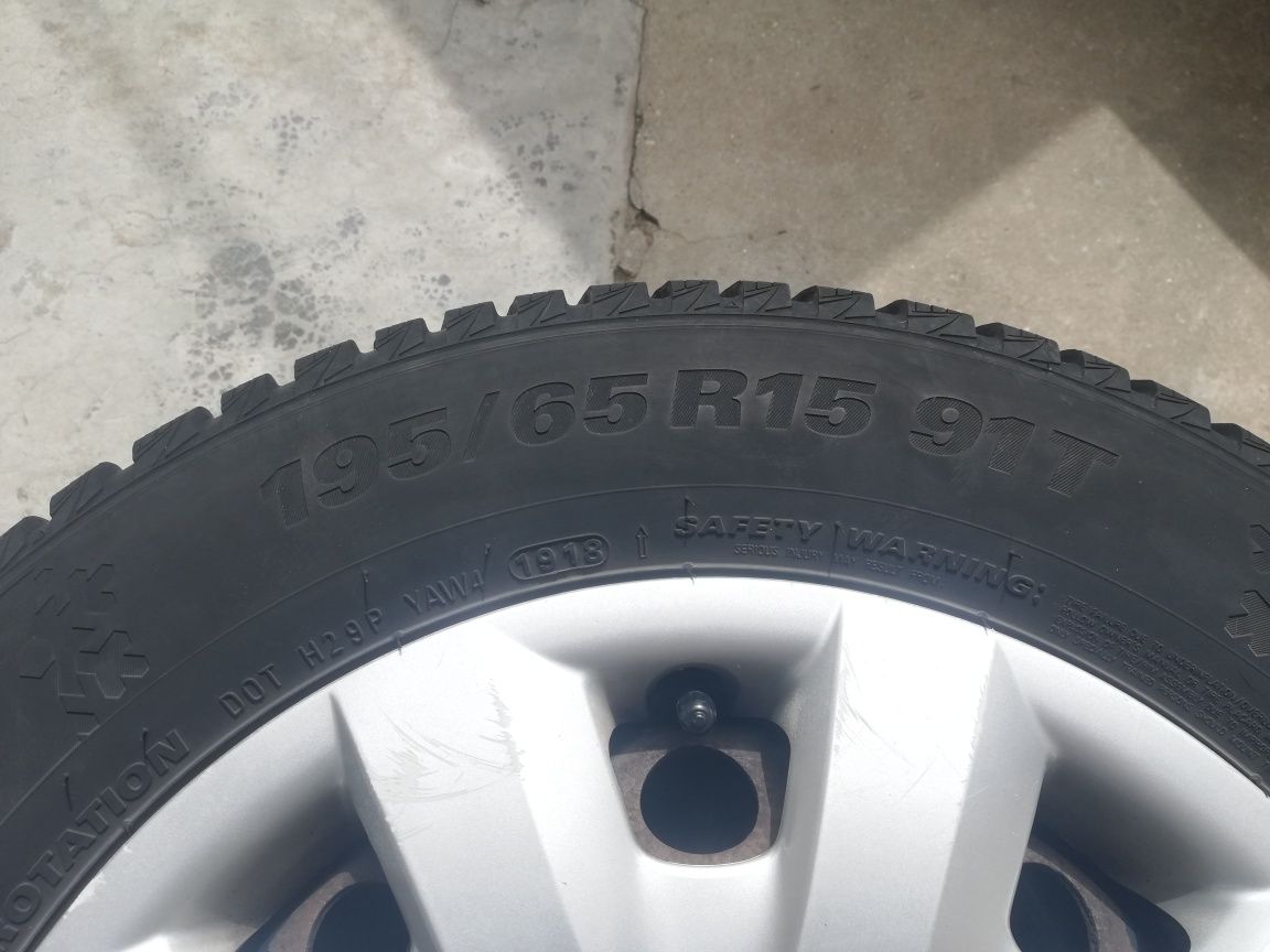 Зимни гуми 195 65 15 Kumho