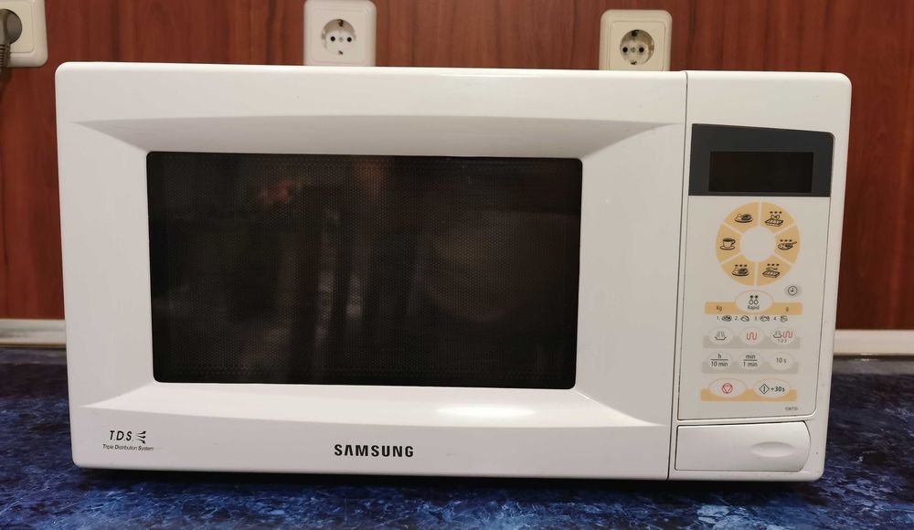 Микровълнова печка Samsung