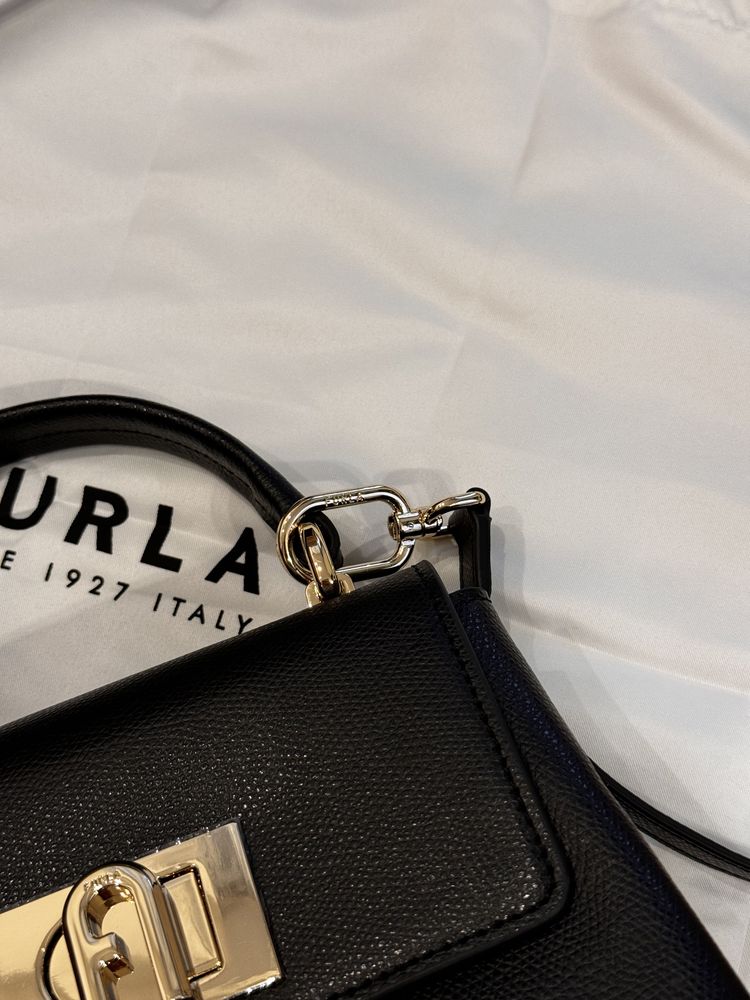 Фурла дамска чанта Furla