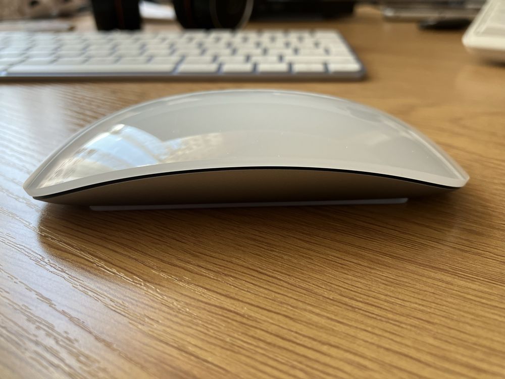Apple Magic Mouse 2
