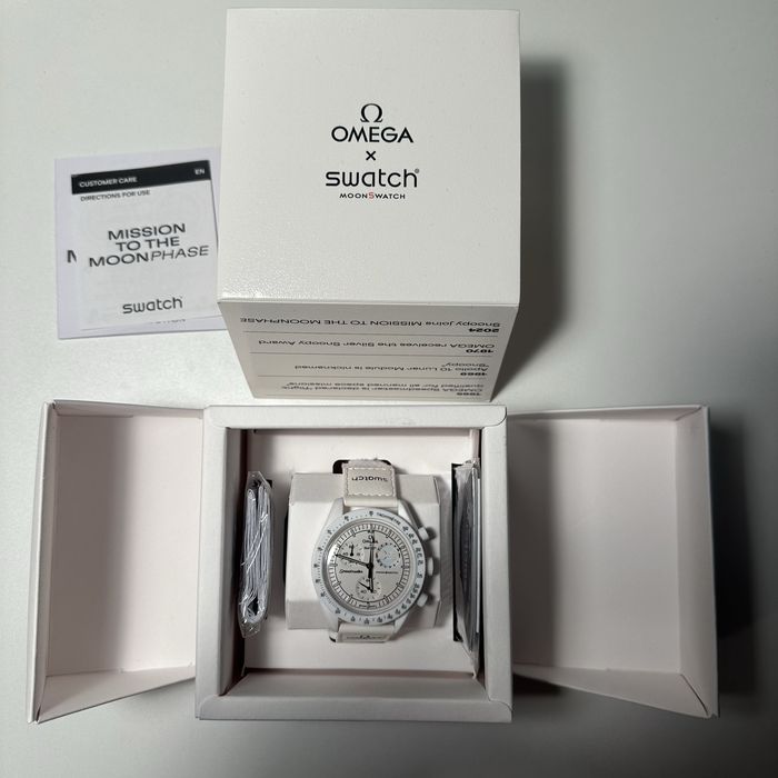 Omega x Swatch Moonswatch