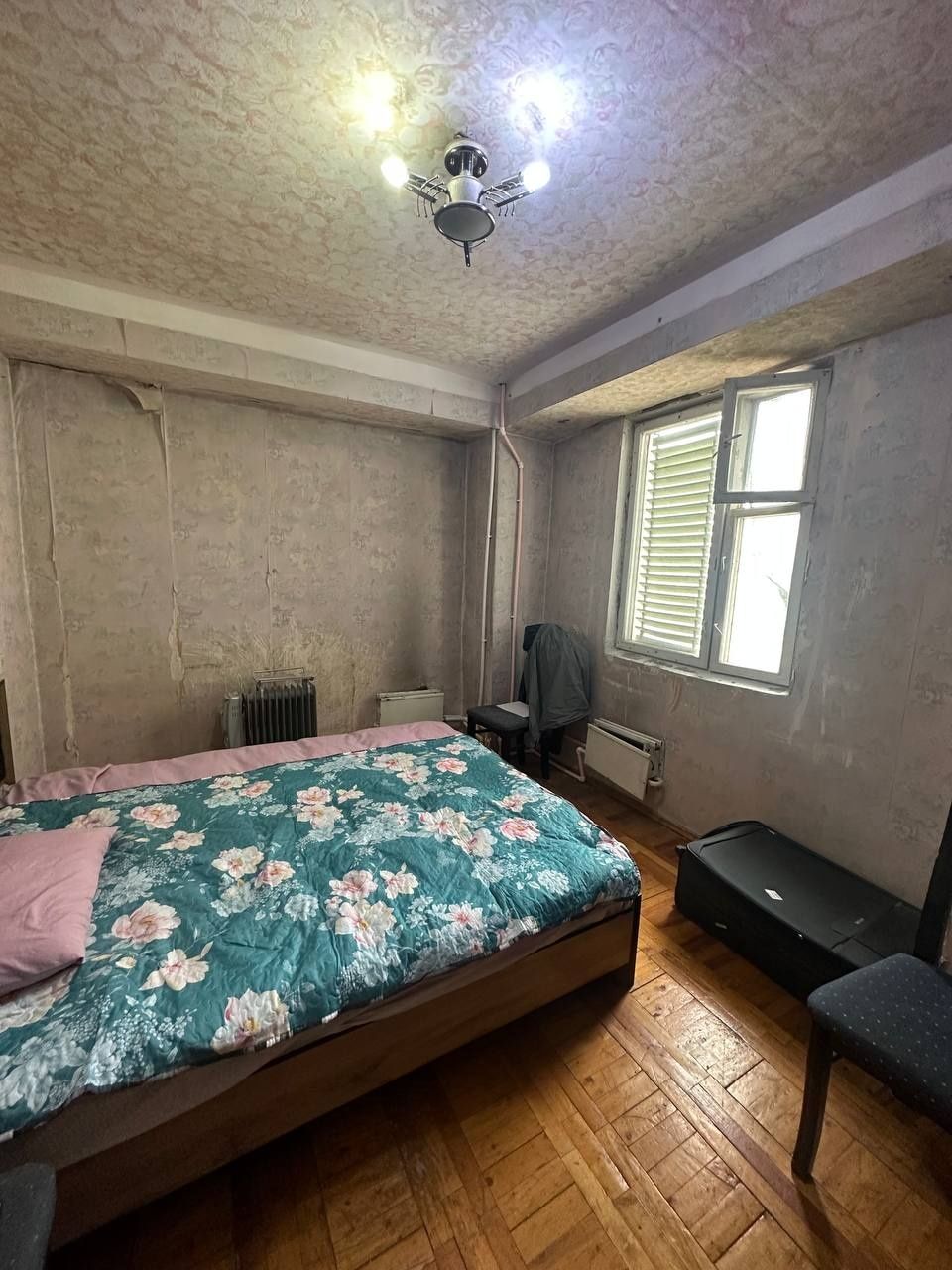 Срочно Продаю на Юнусабаде 8 3комнатную на 7 этаже 12 эт дома