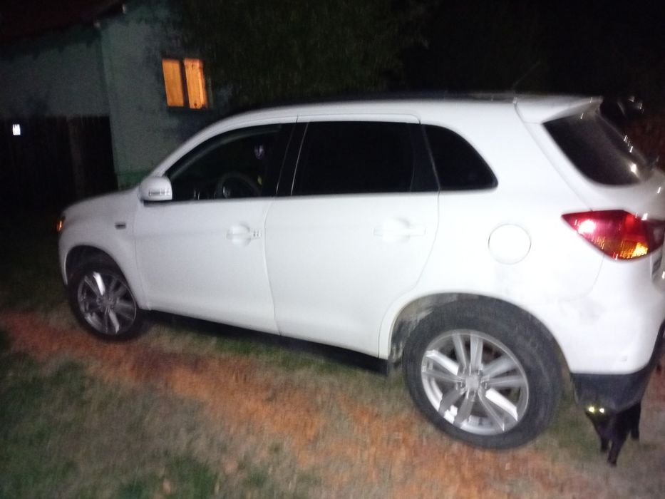 Mitsubishi asx 2010