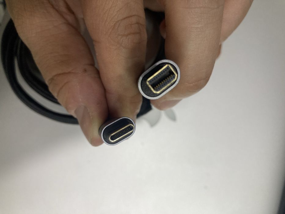 USB C to Mini Display Apple Monitor uchun