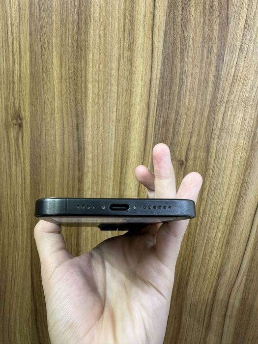 iphone 15 pro max black titanium 256 gb 94 % ideal