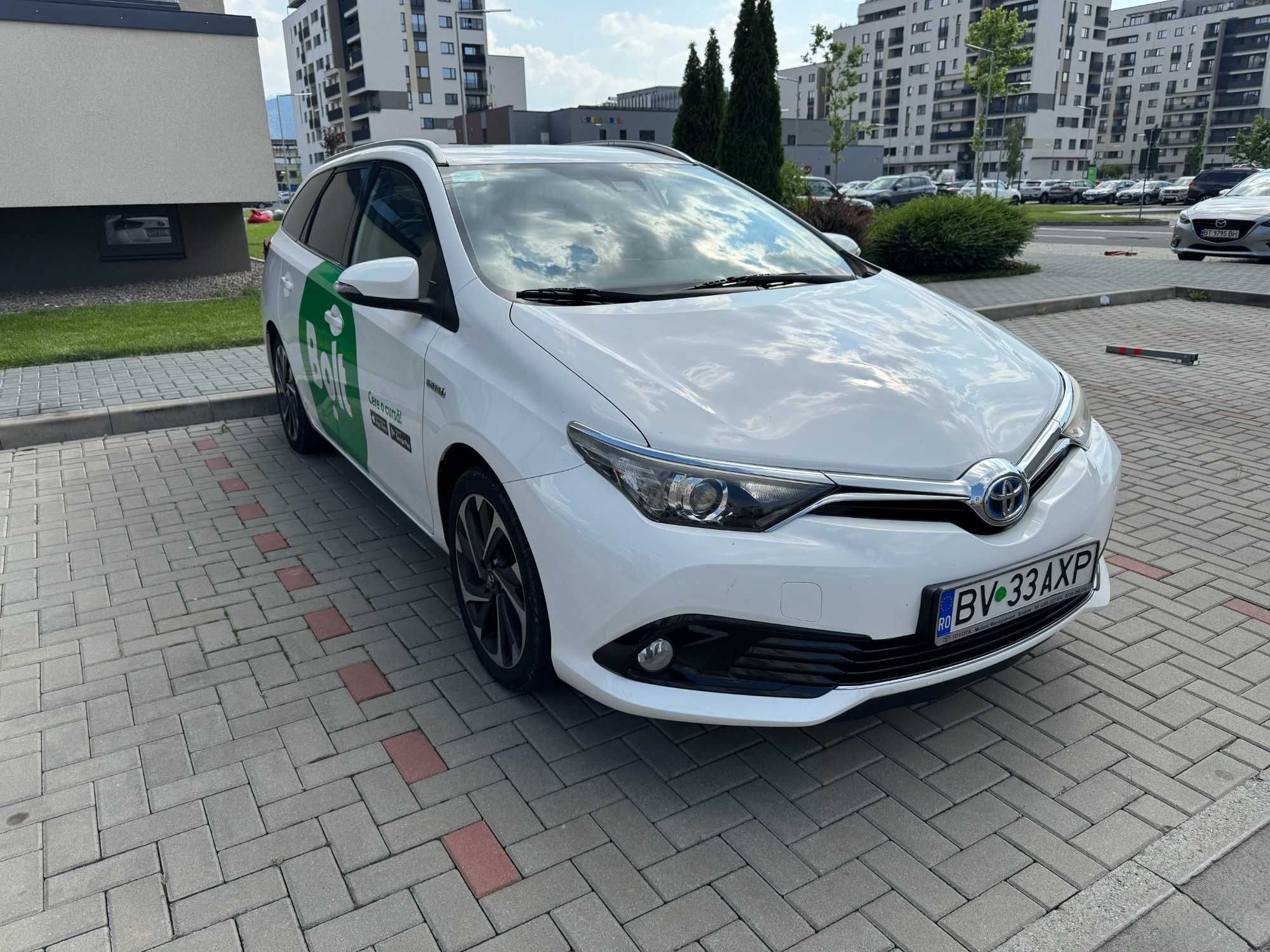 Toyota Auris Hybrid + GPL