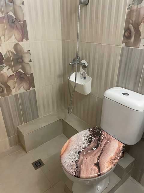 Двустаен апартамент, до Общината.