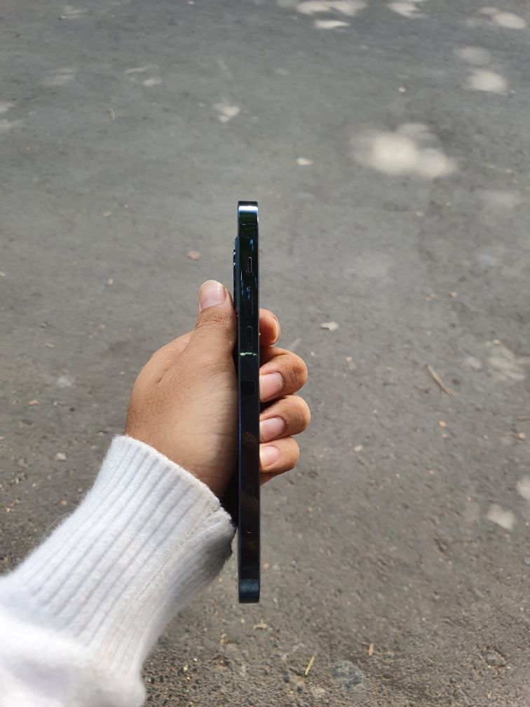 Iphone 12pro ideal