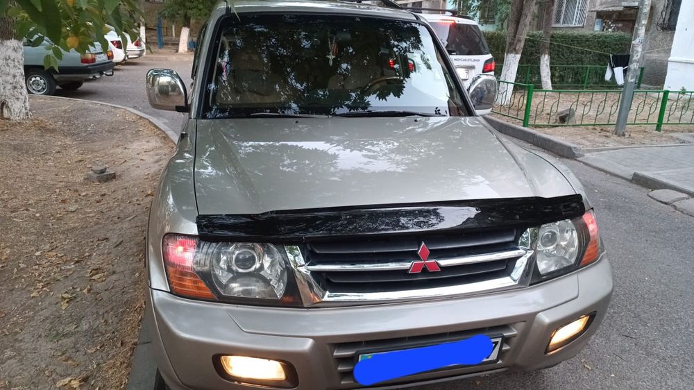 Продам Митсубиси Монтеро 3