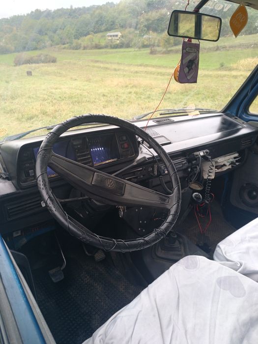 Vind        Vw t3 9 locuri