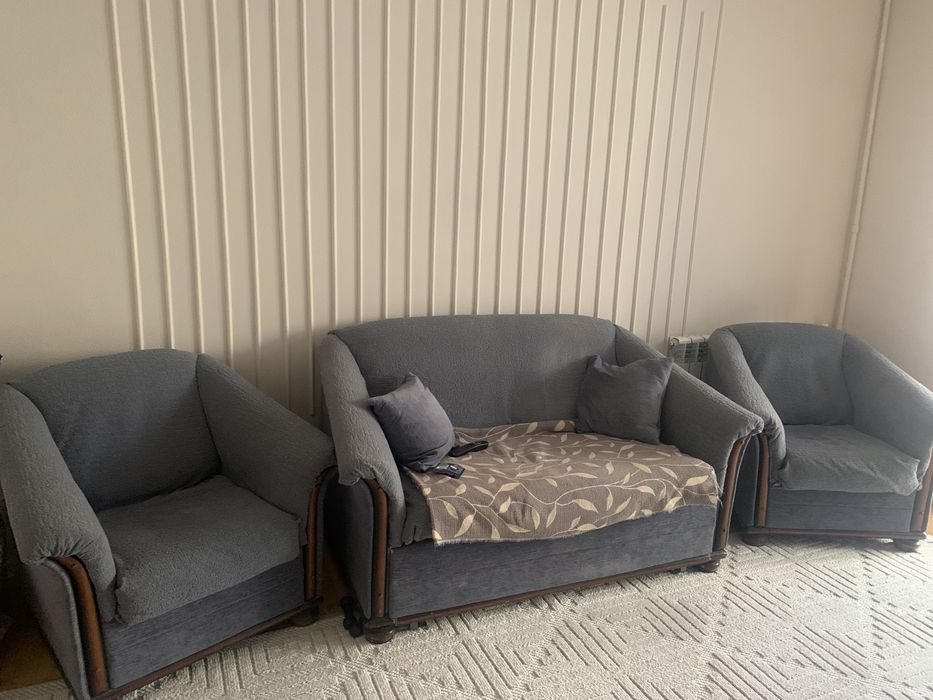 Диван и два коесла  б/у производства беларусь
