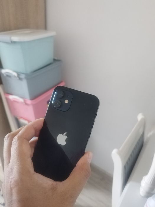 Айфон 12, iPhone 12