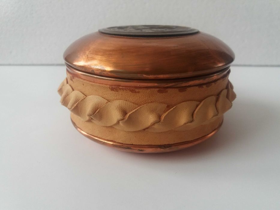 Медна кутия за бижута