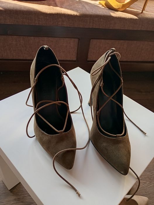 Дамски токчета 37 НОМЕР САМО ЗА 30 ЛВ