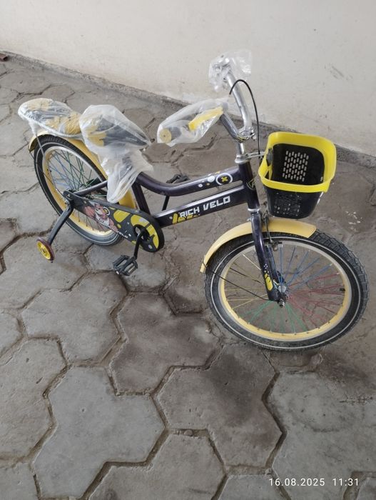 Velosiped sotiladi