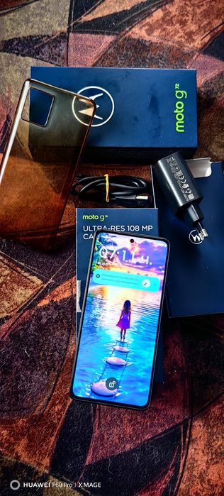 MOTOROLA G72-Перфектно състояние.Пълен комплект