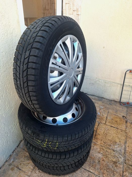 VÂND 4 ANVELOPE DE IARNĂ CU JANTE -175/65 R15 -Dot 2021 - Aproape Noi