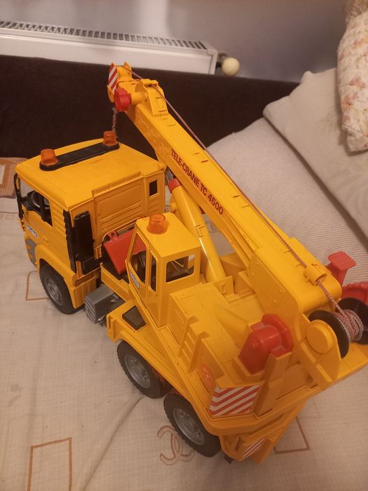 Macara de jucarie Bruder