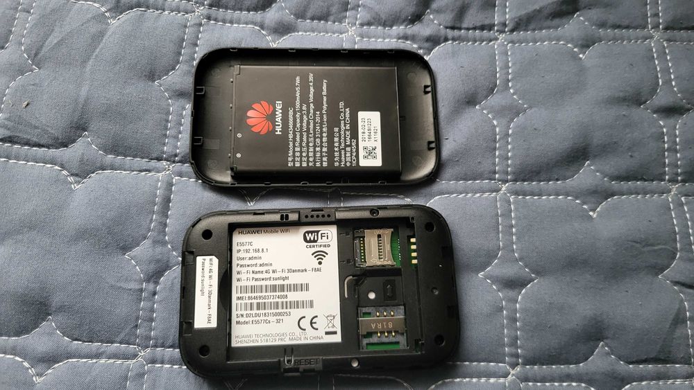HUAWEI 4G Model E5577Cs-321 router WiFi liber de retea
