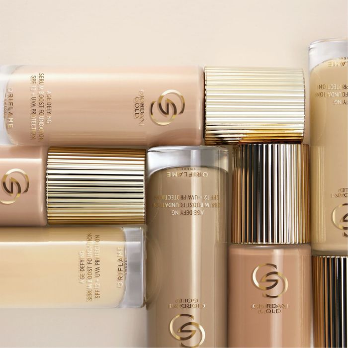 Fond de ten cu ser anti-îmbătrânire Giordani Gold - Vanilla Neutral