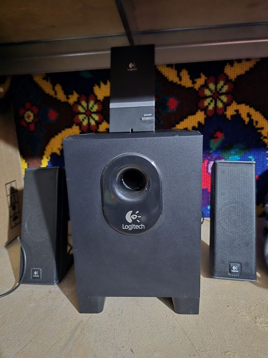 Boxe Logitech X-240, 2.1