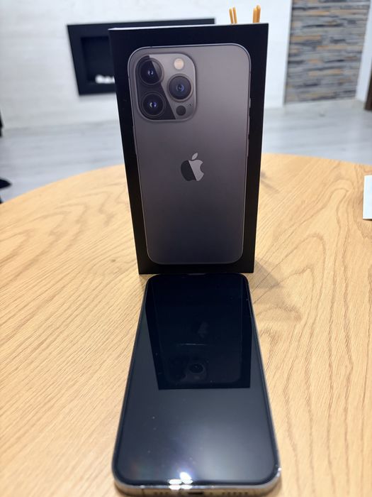 Iphone 13 pro 128gb перфектен 82% батерия