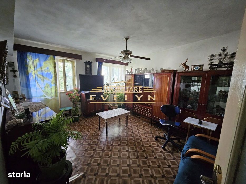 De vânzare apartament 3 camere, decomandat – zona Bucovina (Liceul