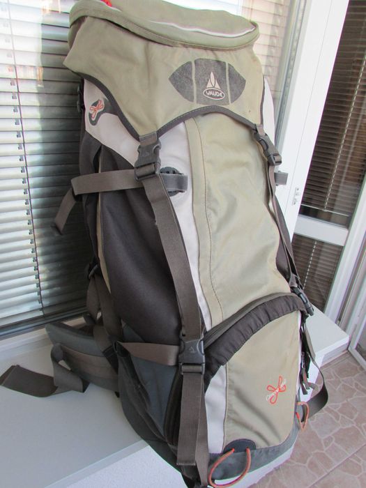 Дамска туристическа раница Vaude Cimone 55+8L