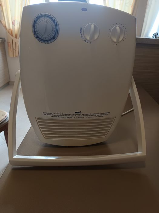 Вентилаторна печка за баня EWT