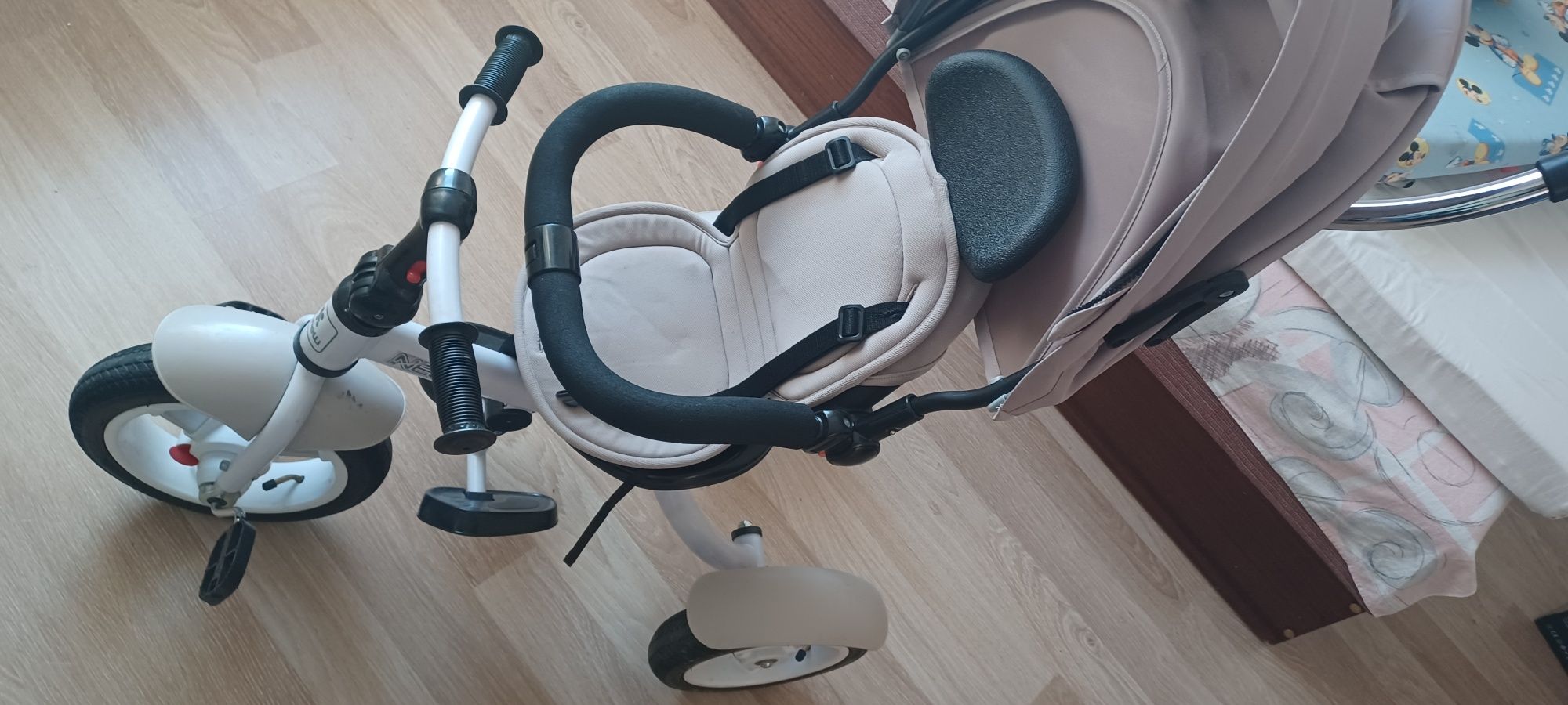 Lorelli trike триколка
