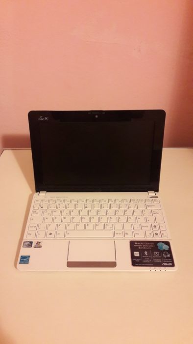 Нетбук Asus Eee PC 1005PE