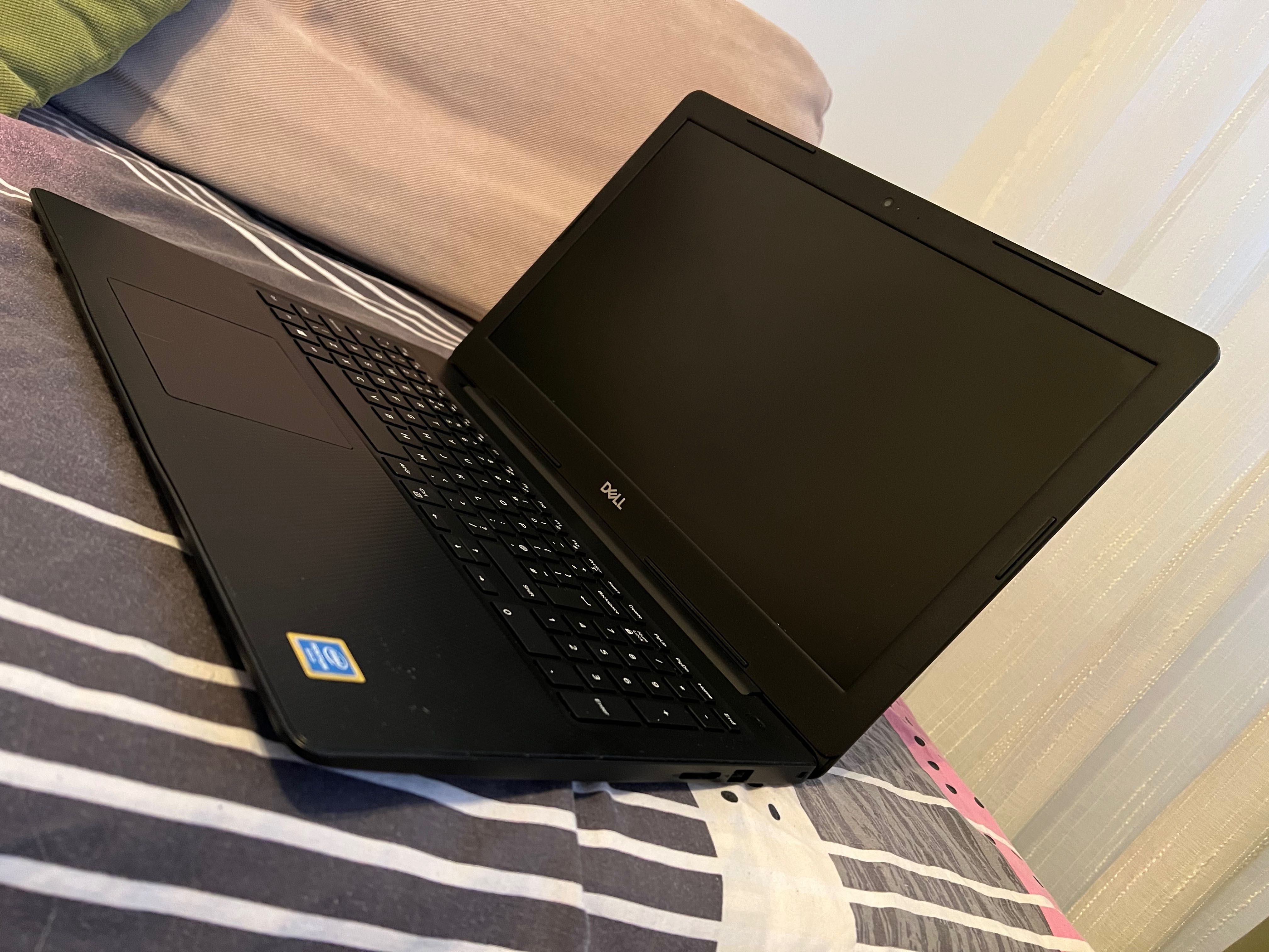 Vand Laptop Dell