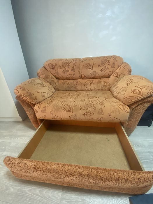 Диван, тахта, софа