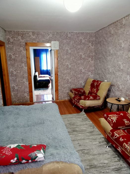 Продам 2-х комнатную квартиру в районе Бэста.