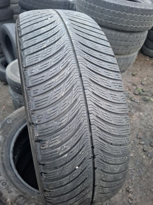 Vand set 4 anvelope 225 60 18 michelin bune de iarna dot 2021