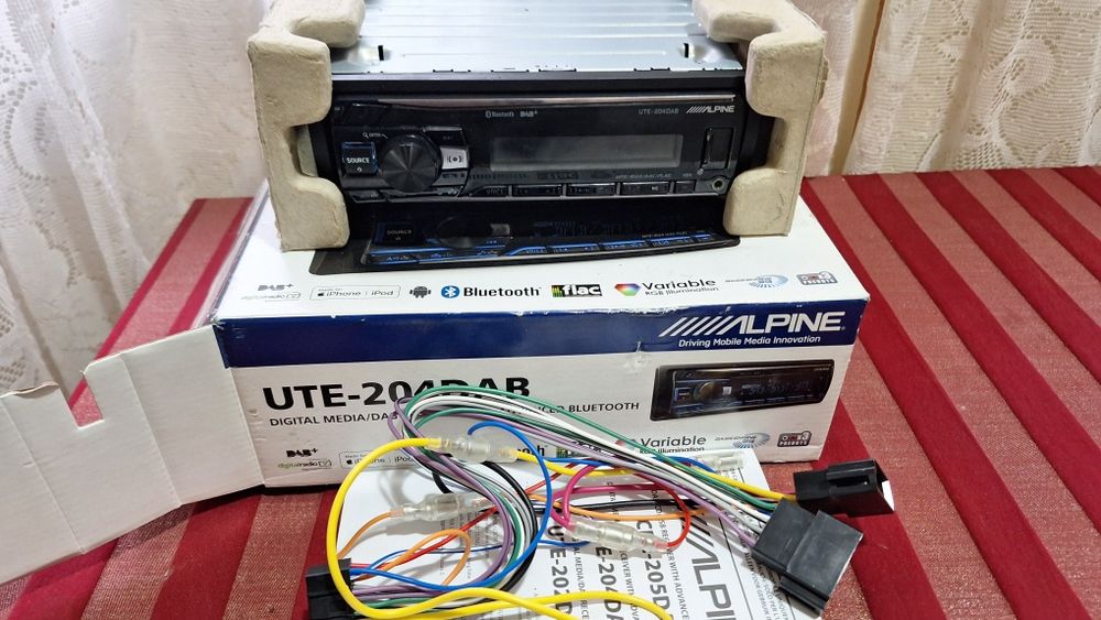 Nou .Alpine Ute 204 DAB