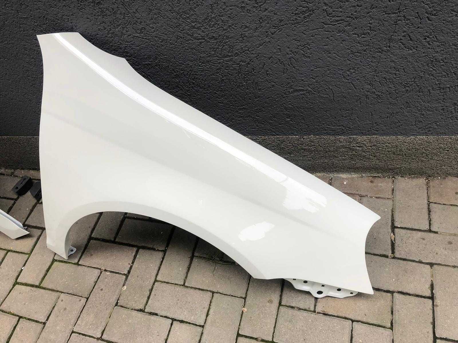 Aripa Fata Dreapta VW Jetta 3/III 2005-2011 Vopsita Alb
