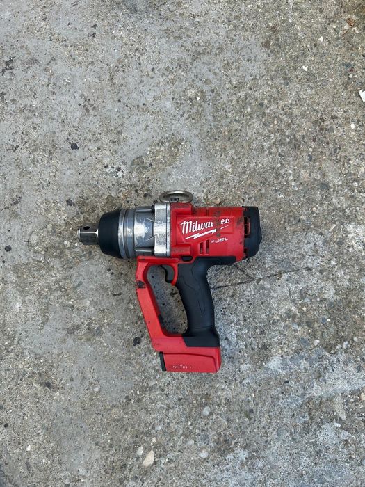 Pistol impact Milwaukee M18 ONEFHIWF1 2400Nm