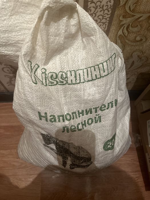 Кошачьи наполнитель древесный 10кг 25л, шампунь, когтерезка. миска