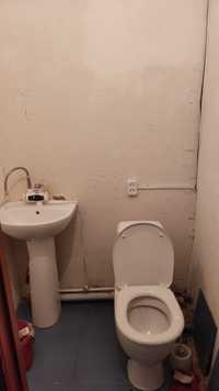 Продам общежитие вход с подъезда туалет все внутри цена 4.5 млн торг