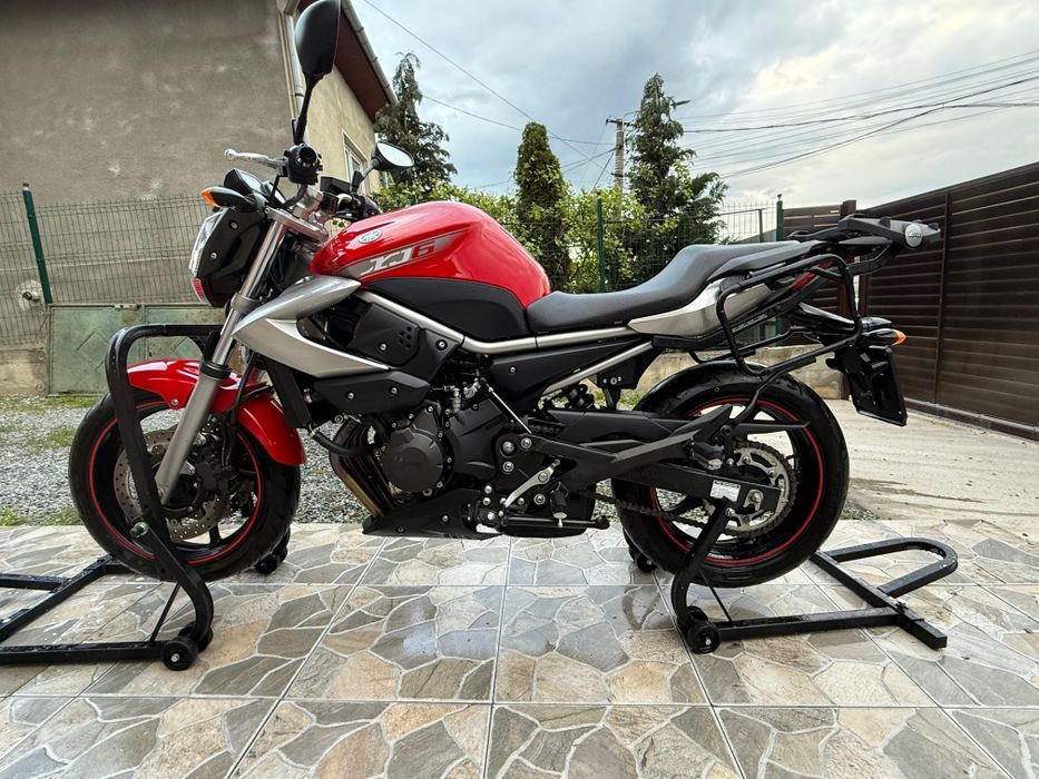 Yamaha XJ6 n (Diversion)