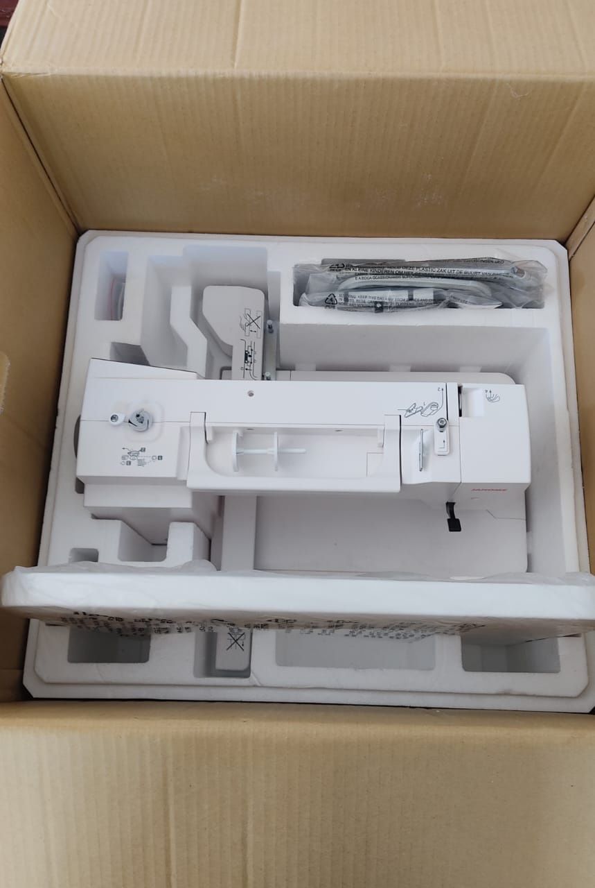 Janome Memory Craft 550E