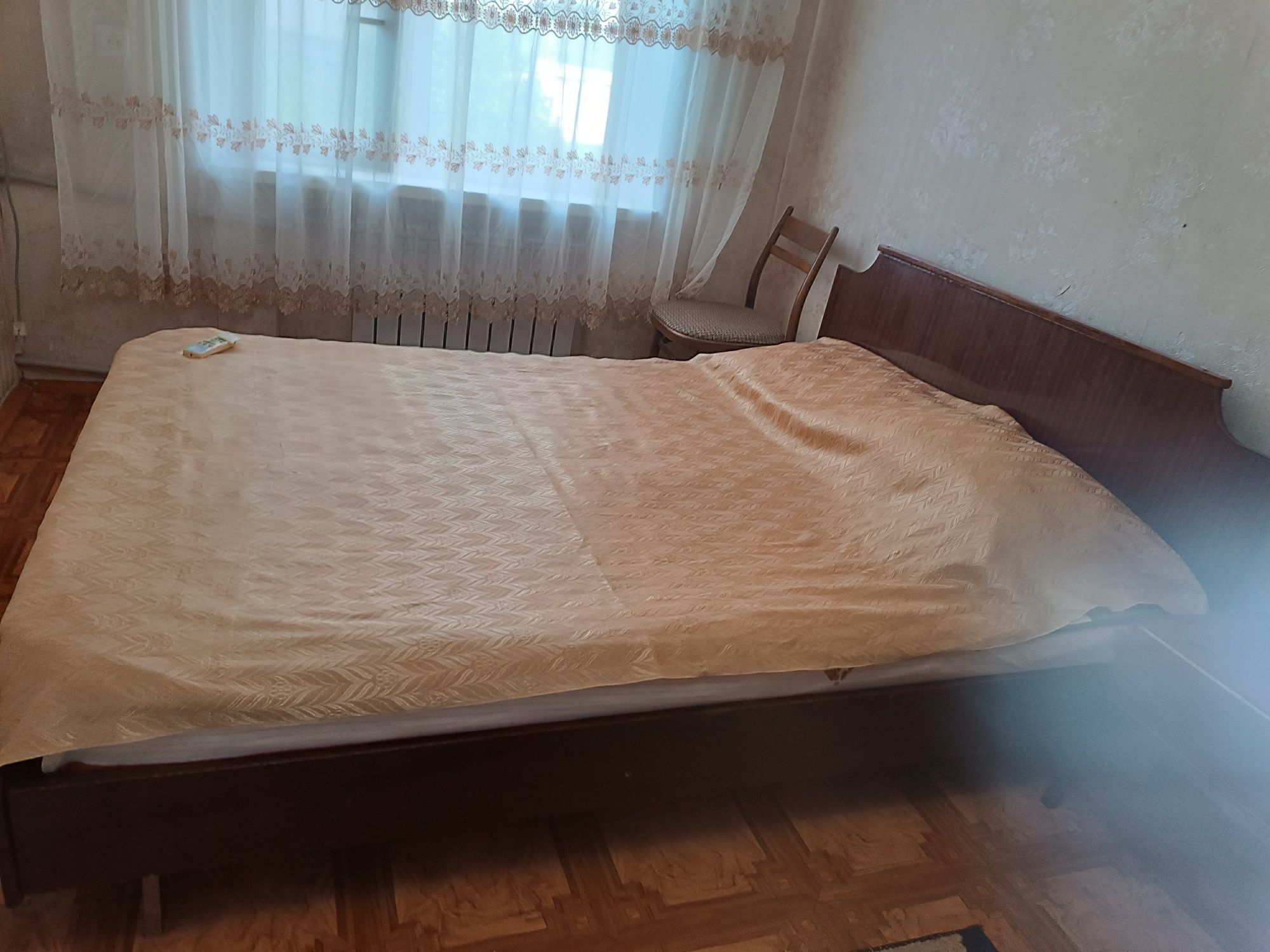 Продается 2 спальня кровать
